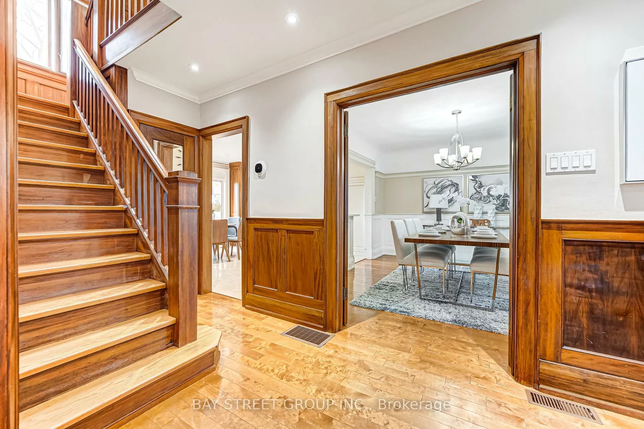 136, Humbercrest, Runnymede-Bloor West Village, Toronto