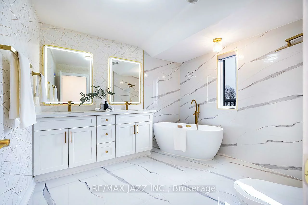 76, Haverson, Keelesdale-Eglinton West, Toronto