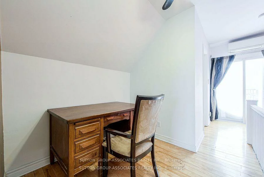 50, Lappin, Dovercourt-Wallace Emerson-Junction, Toronto