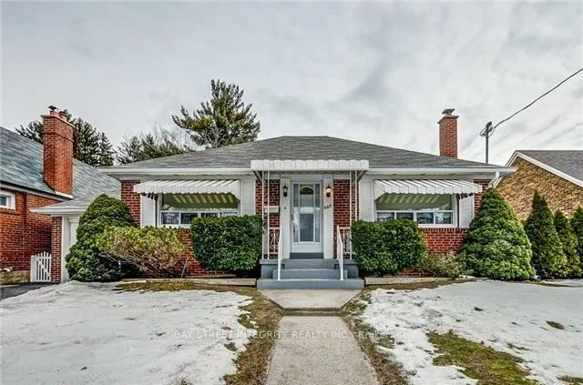 889, Royal York, Stonegate-Queensway, Toronto