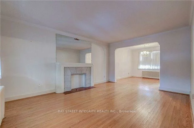 889, Royal York, Stonegate-Queensway, Toronto