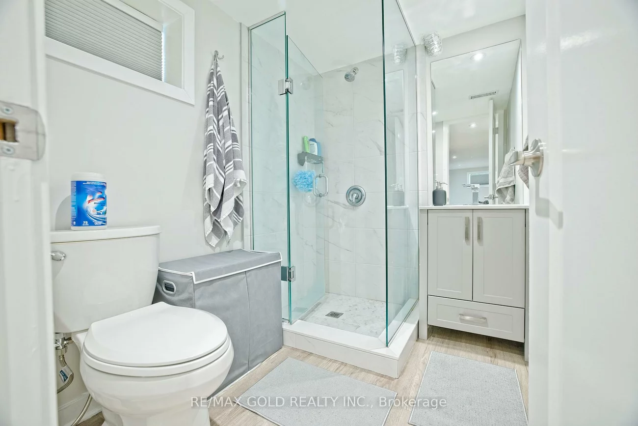 130, Duncanwoods, Humber Summit, Toronto