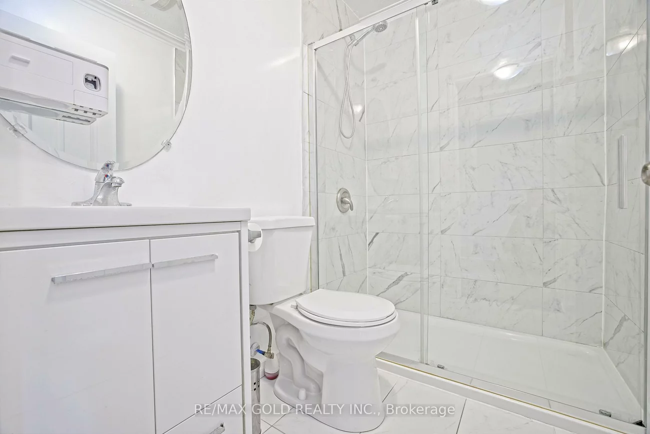 130, Duncanwoods, Humber Summit, Toronto