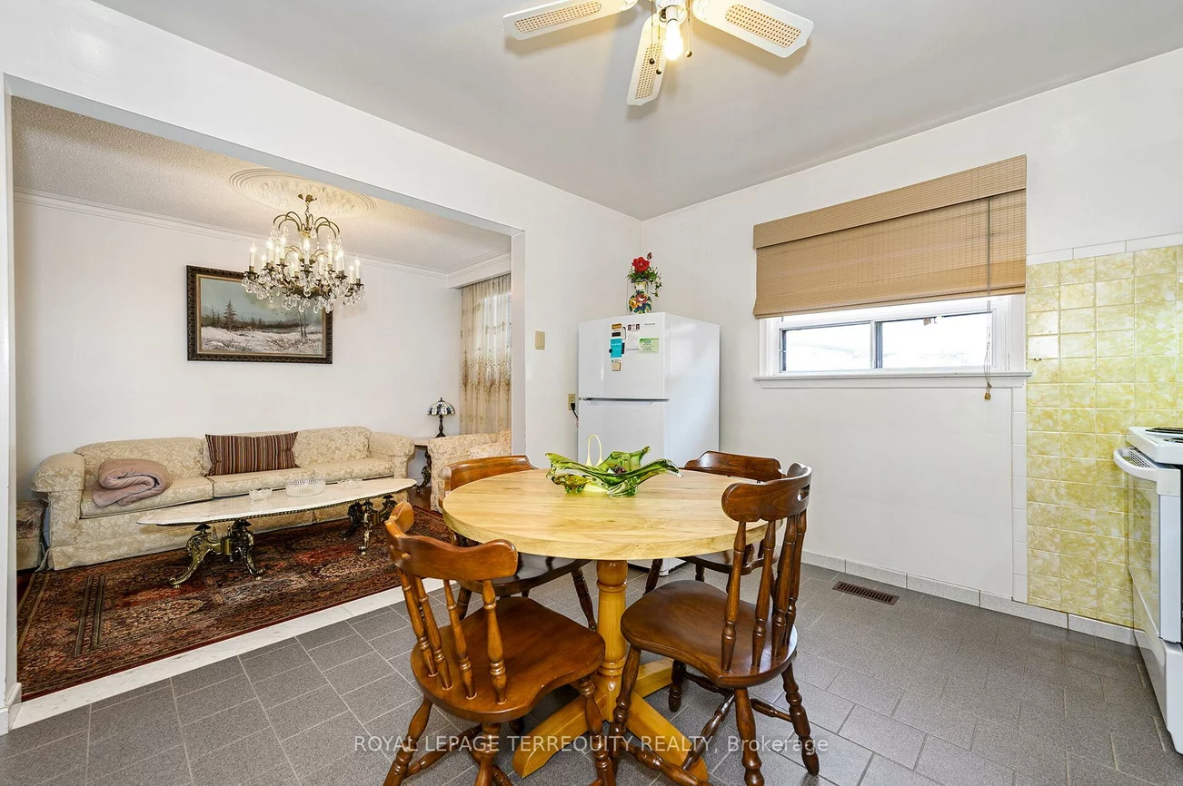 8, Sonnet, Rustic, Toronto