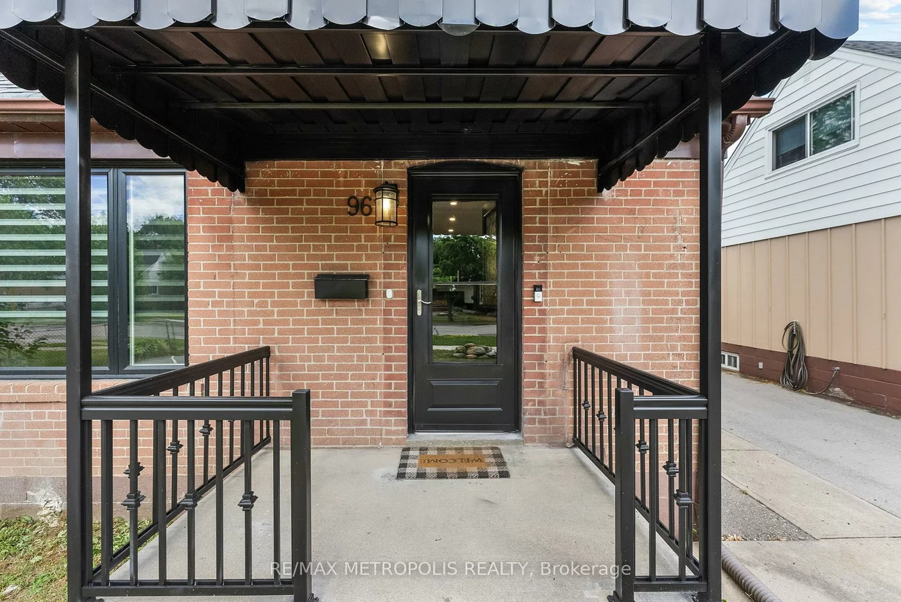 96, Allenby, Elms-Old Rexdale, Toronto