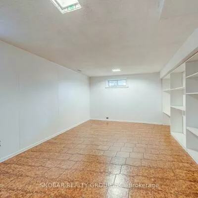 47, Bucksburn, West Humber-Clairville, Toronto