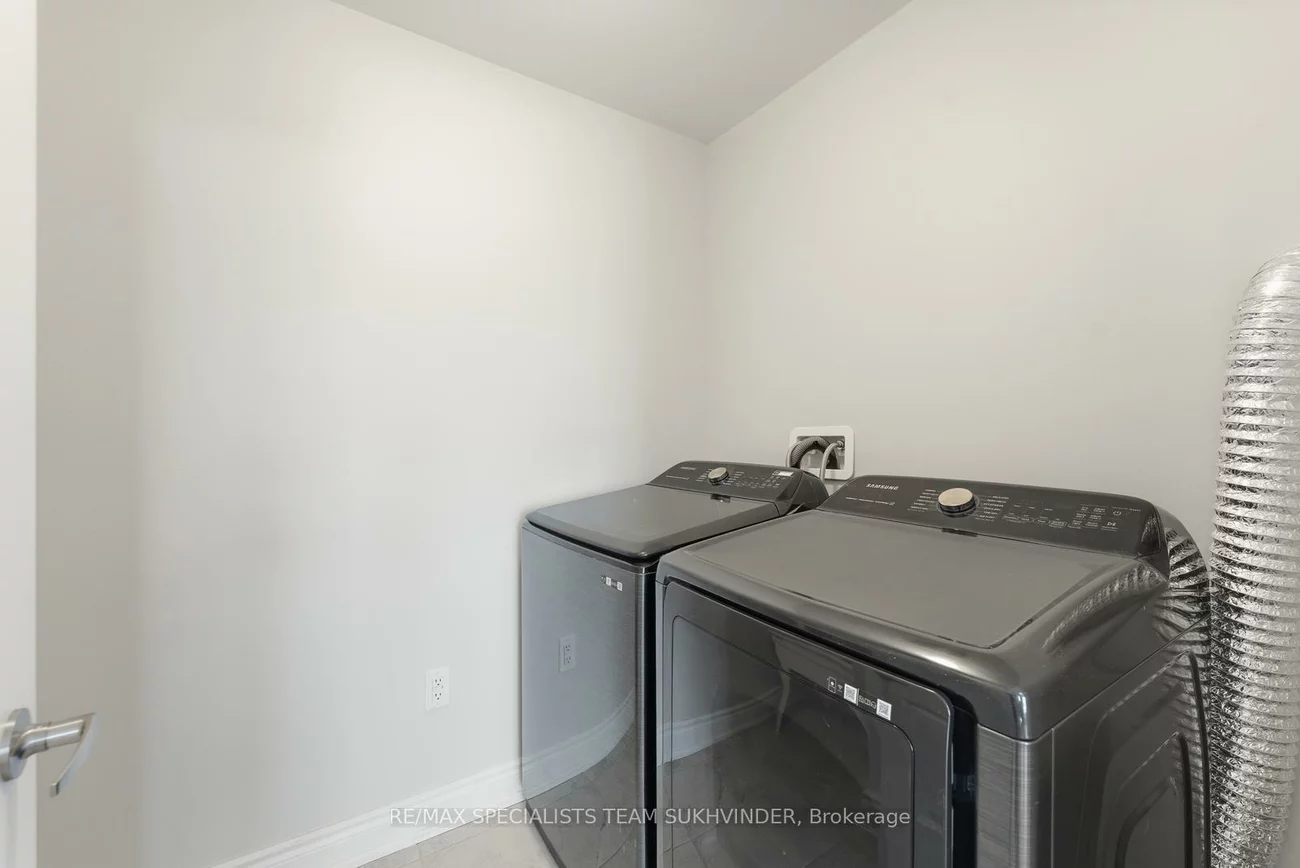 8, Tarmola Park, Humber Summit, Toronto