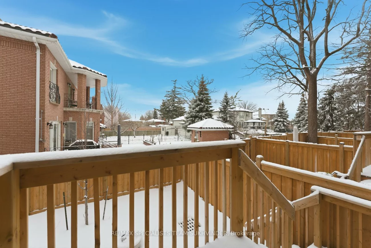 8, Tarmola Park, Humber Summit, Toronto