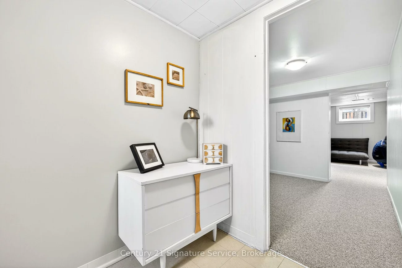 83, Coney, Stonegate-Queensway, Toronto