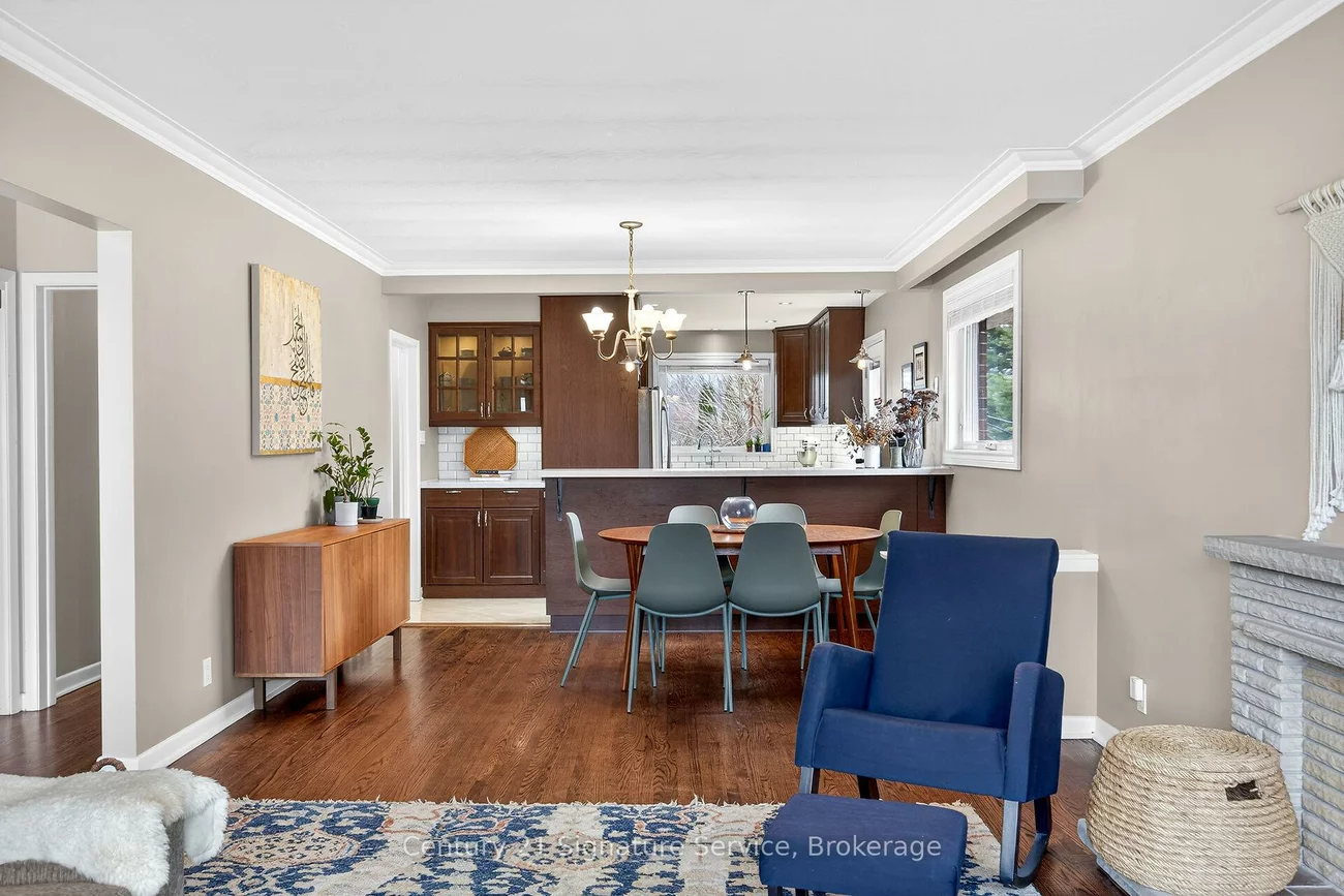 83, Coney, Stonegate-Queensway, Toronto