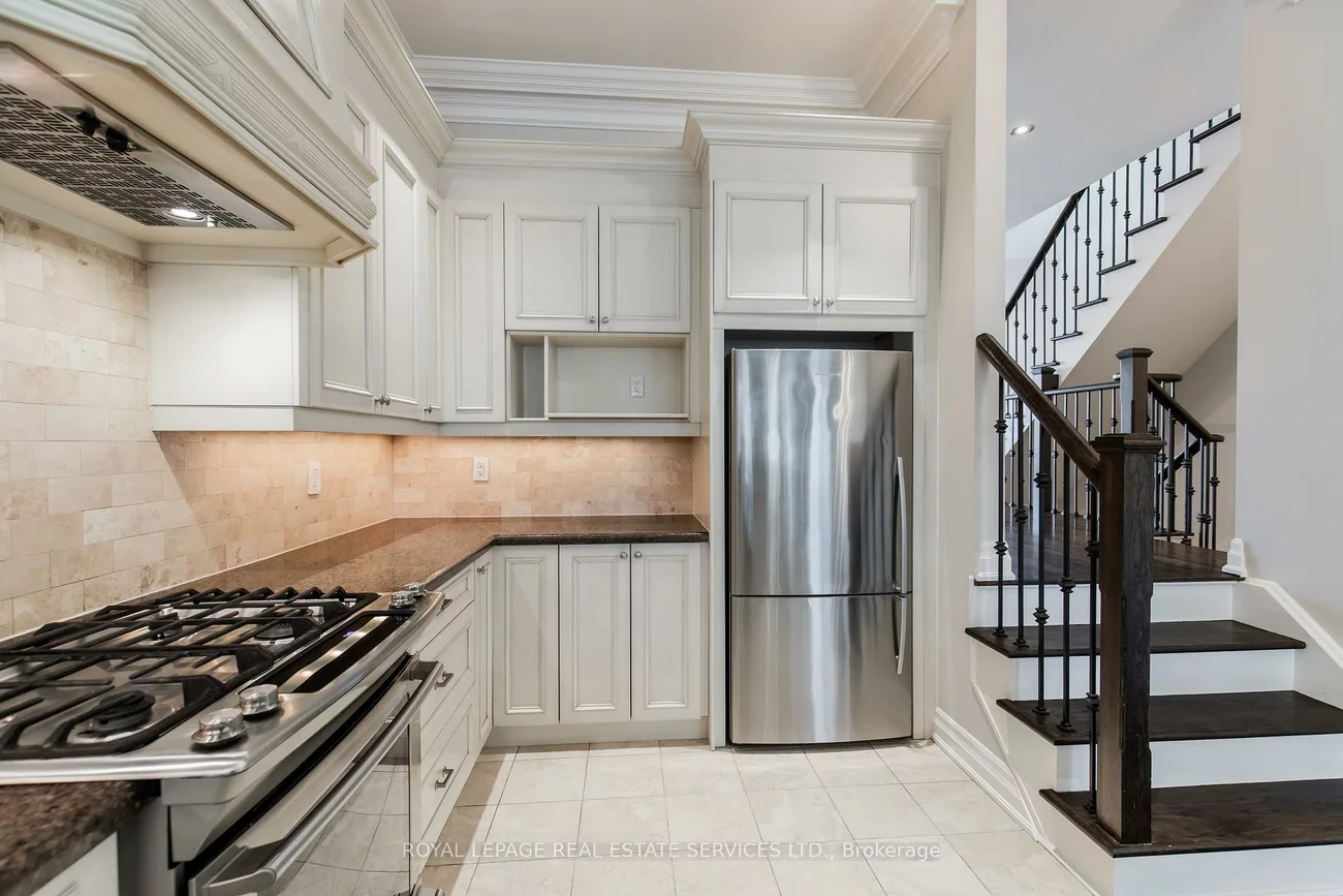 217A, Aldercrest, Alderwood, Toronto