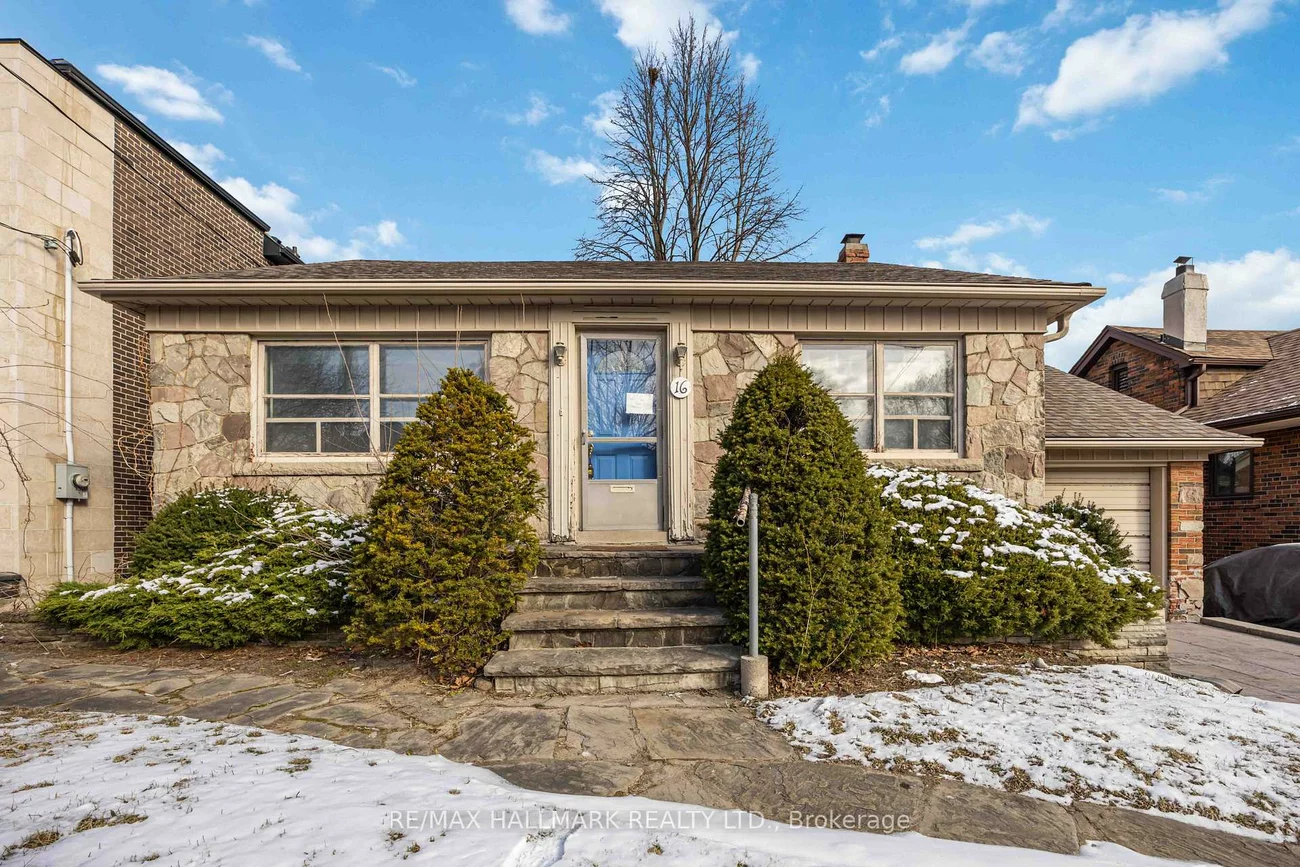 16, Bermuda, Stonegate-Queensway, Toronto