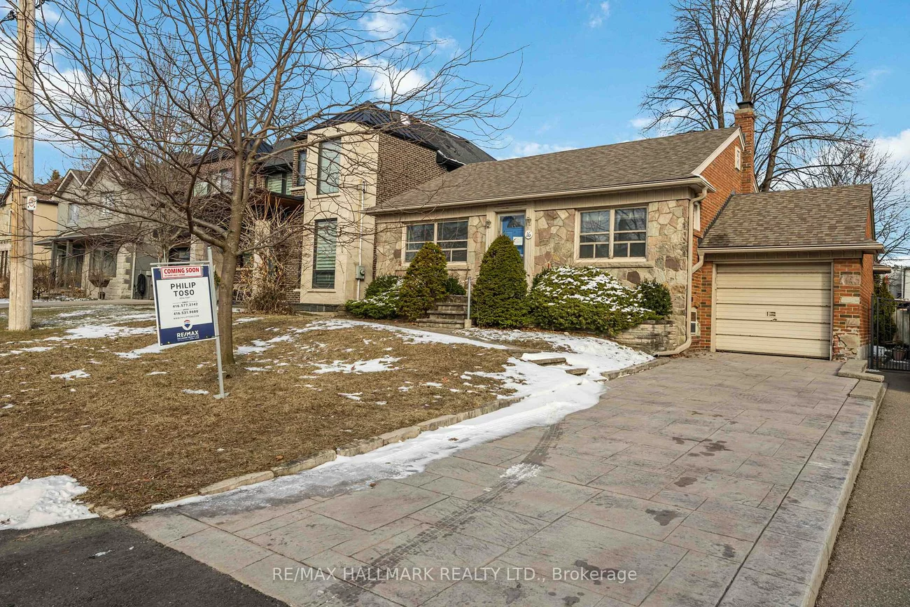 16, Bermuda, Stonegate-Queensway, Toronto