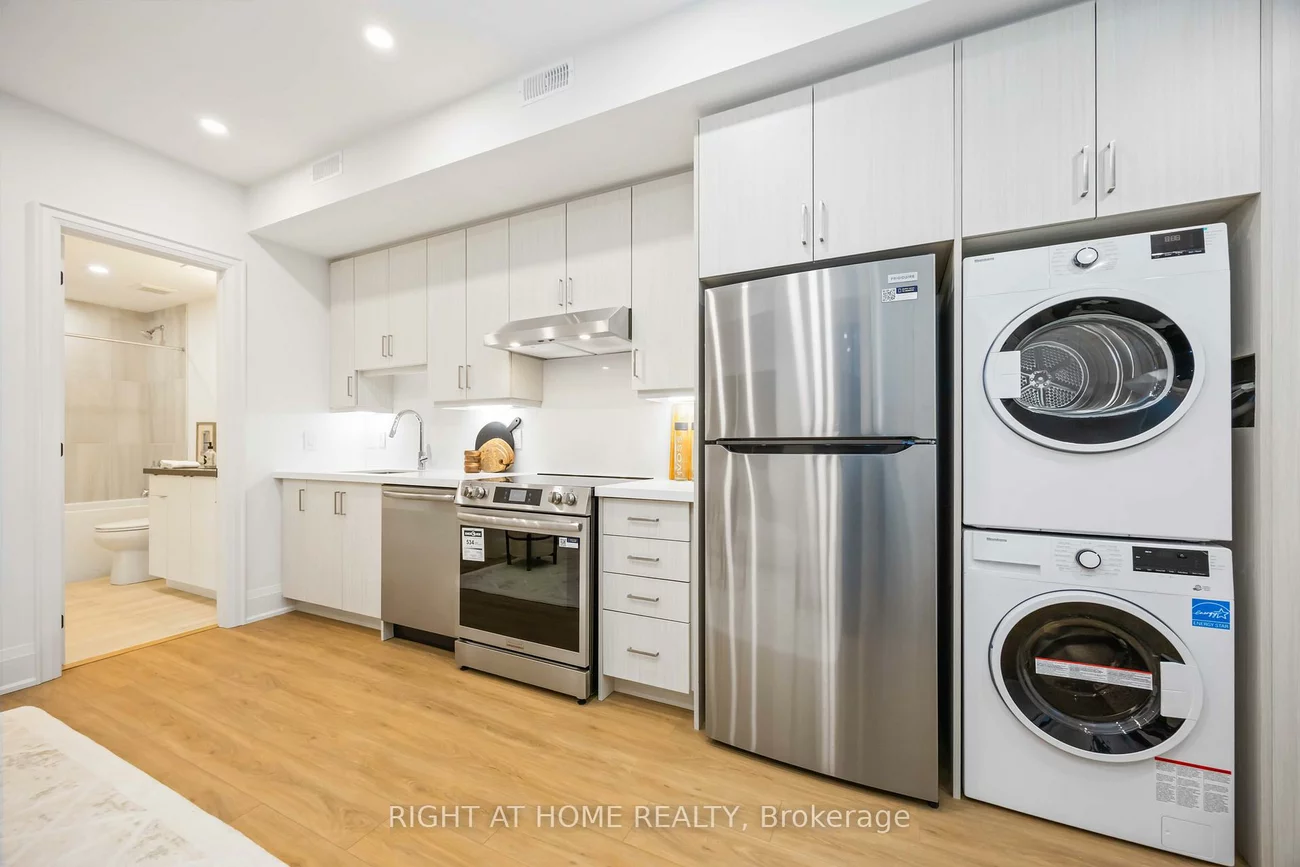 34A, Morningside, High Park-Swansea, Toronto