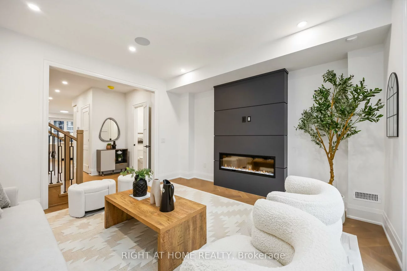 34A, Morningside, High Park-Swansea, Toronto