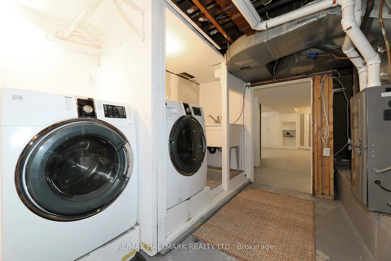 391, Delaware, Dovercourt-Wallace Emerson-Junction, Toronto