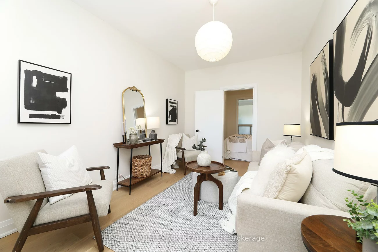 391, Delaware, Dovercourt-Wallace Emerson-Junction, Toronto