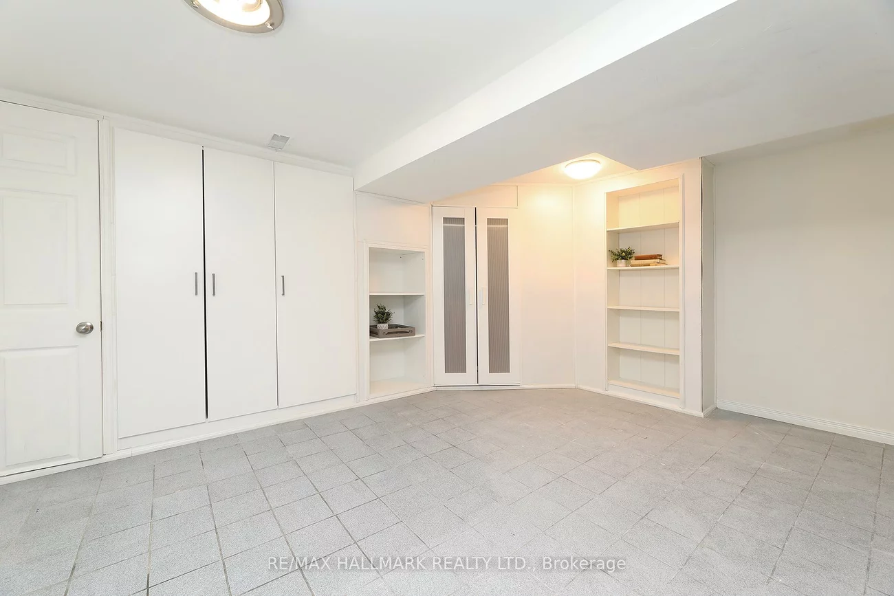 391, Delaware, Dovercourt-Wallace Emerson-Junction, Toronto