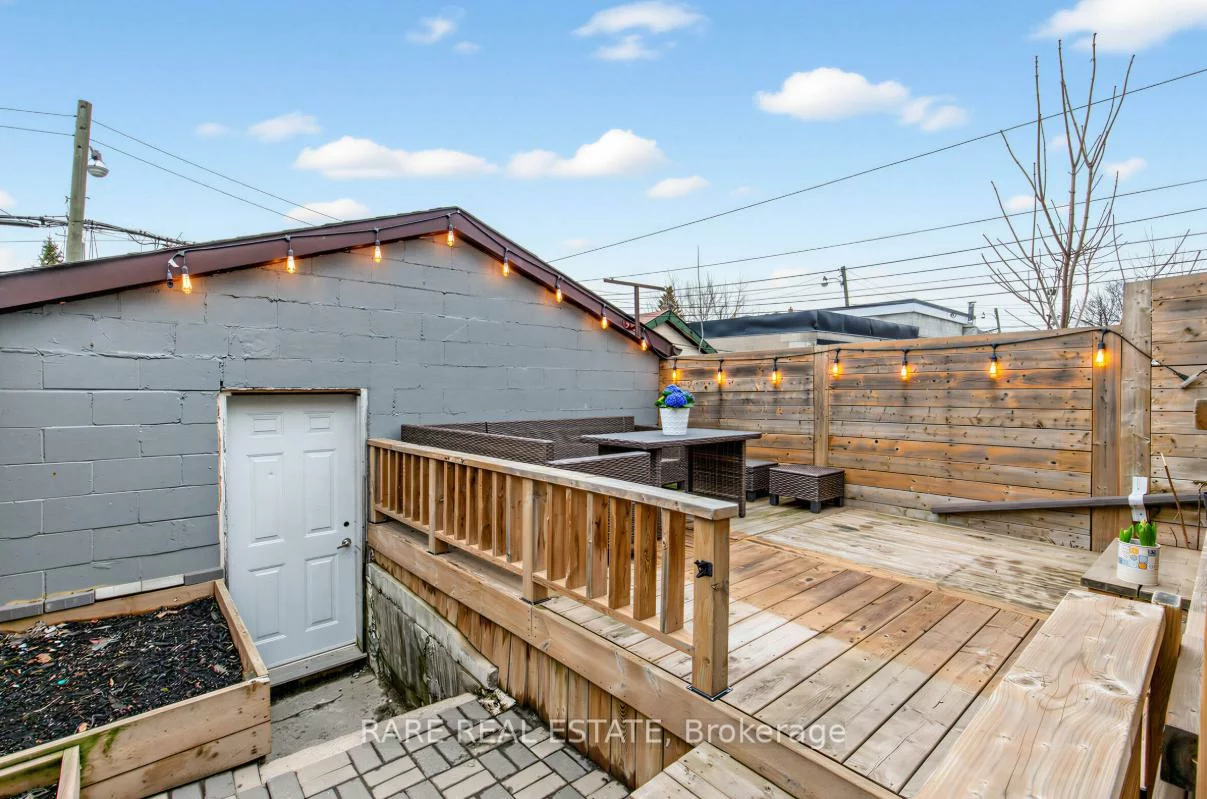 18, Earlscourt, Corso Italia-Davenport, Toronto