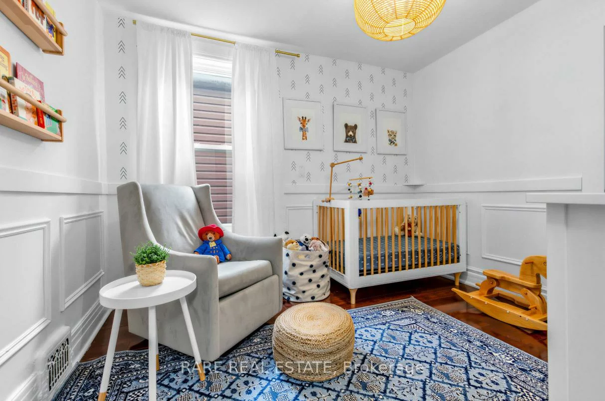 18, Earlscourt, Corso Italia-Davenport, Toronto