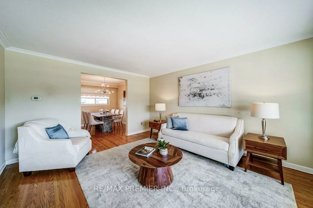 334, Rimilton, Alderwood, Toronto