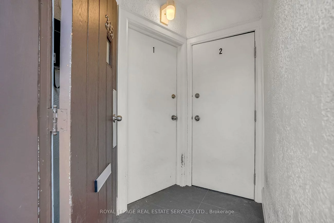 393*, Willard, Runnymede-Bloor West Village, Toronto