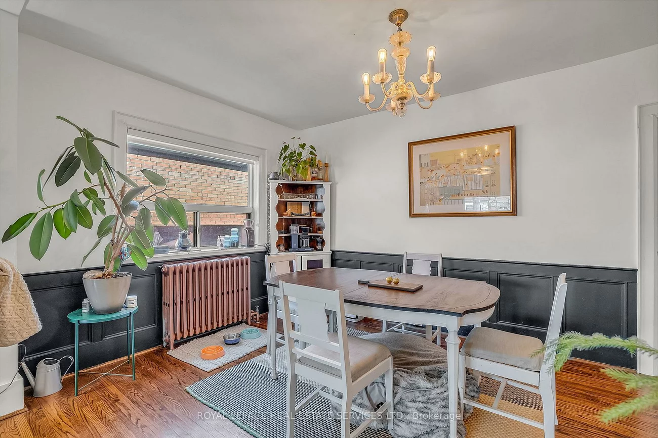 393*, Willard, Runnymede-Bloor West Village, Toronto