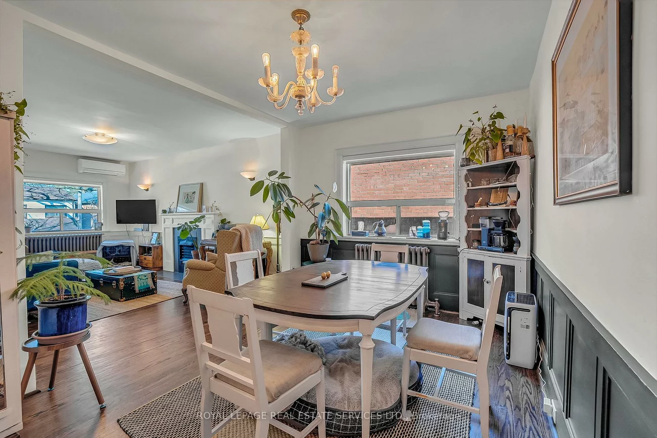 393*, Willard, Runnymede-Bloor West Village, Toronto