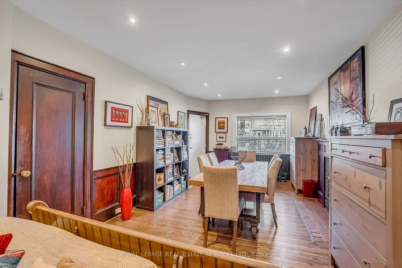 393*, Willard, Runnymede-Bloor West Village, Toronto