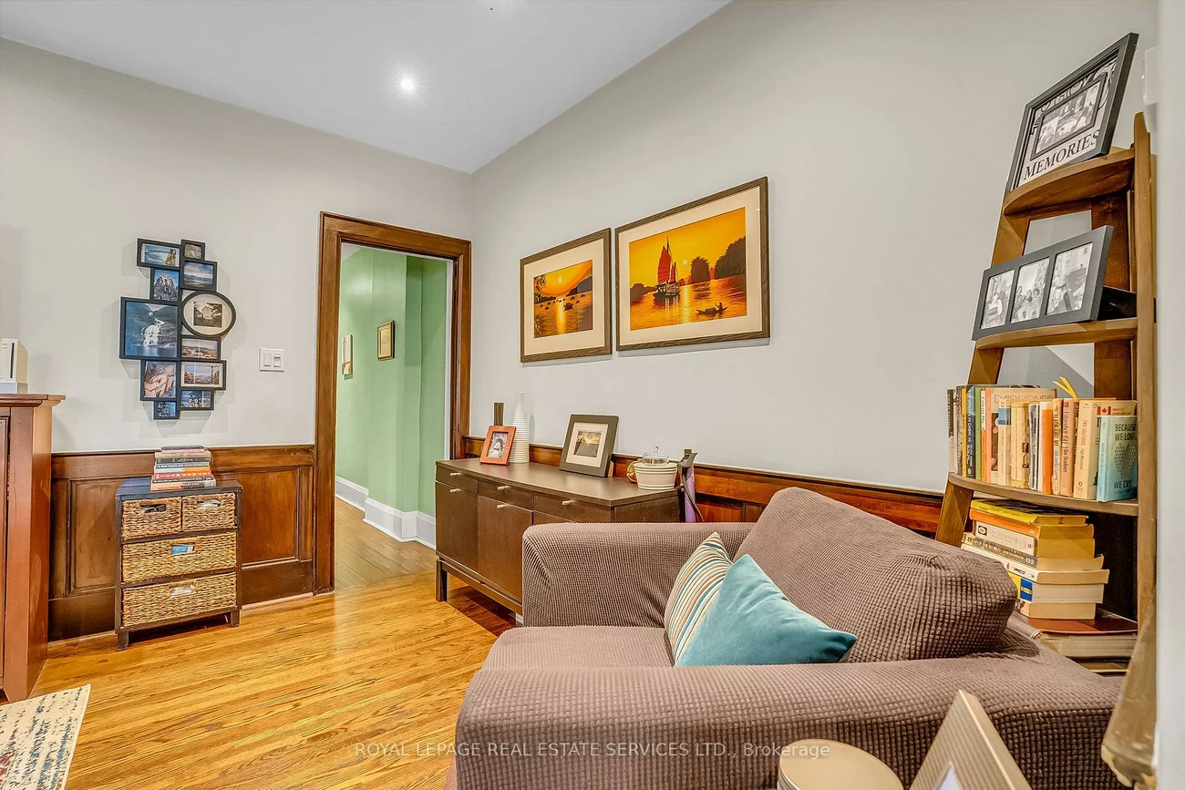 393*, Willard, Runnymede-Bloor West Village, Toronto