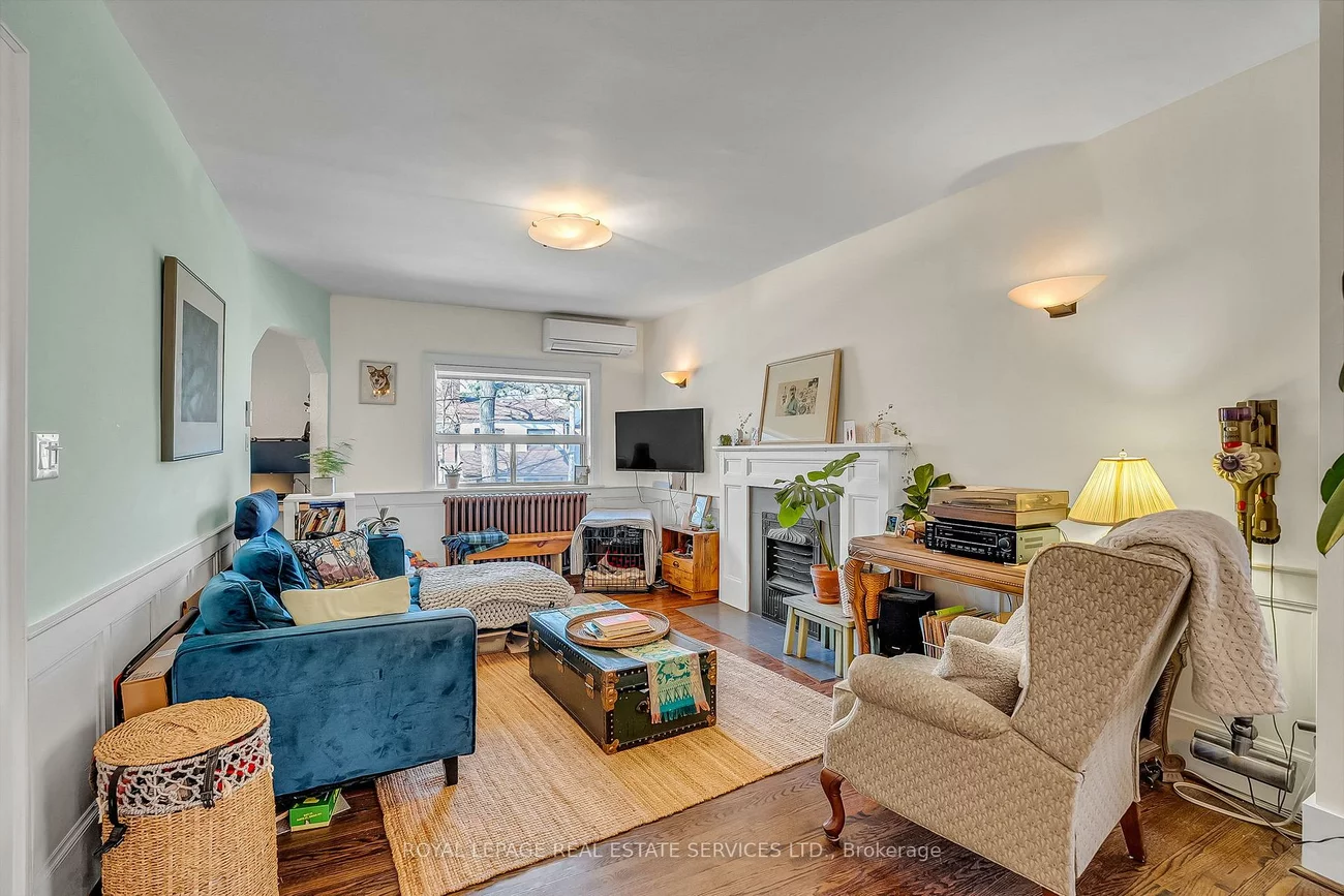 393*, Willard, Runnymede-Bloor West Village, Toronto