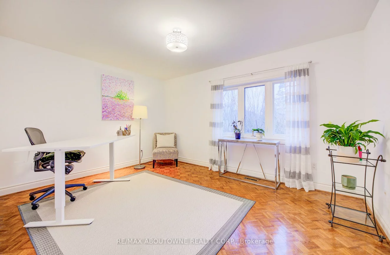 20, Martin Grove, Islington-City Centre West, Toronto