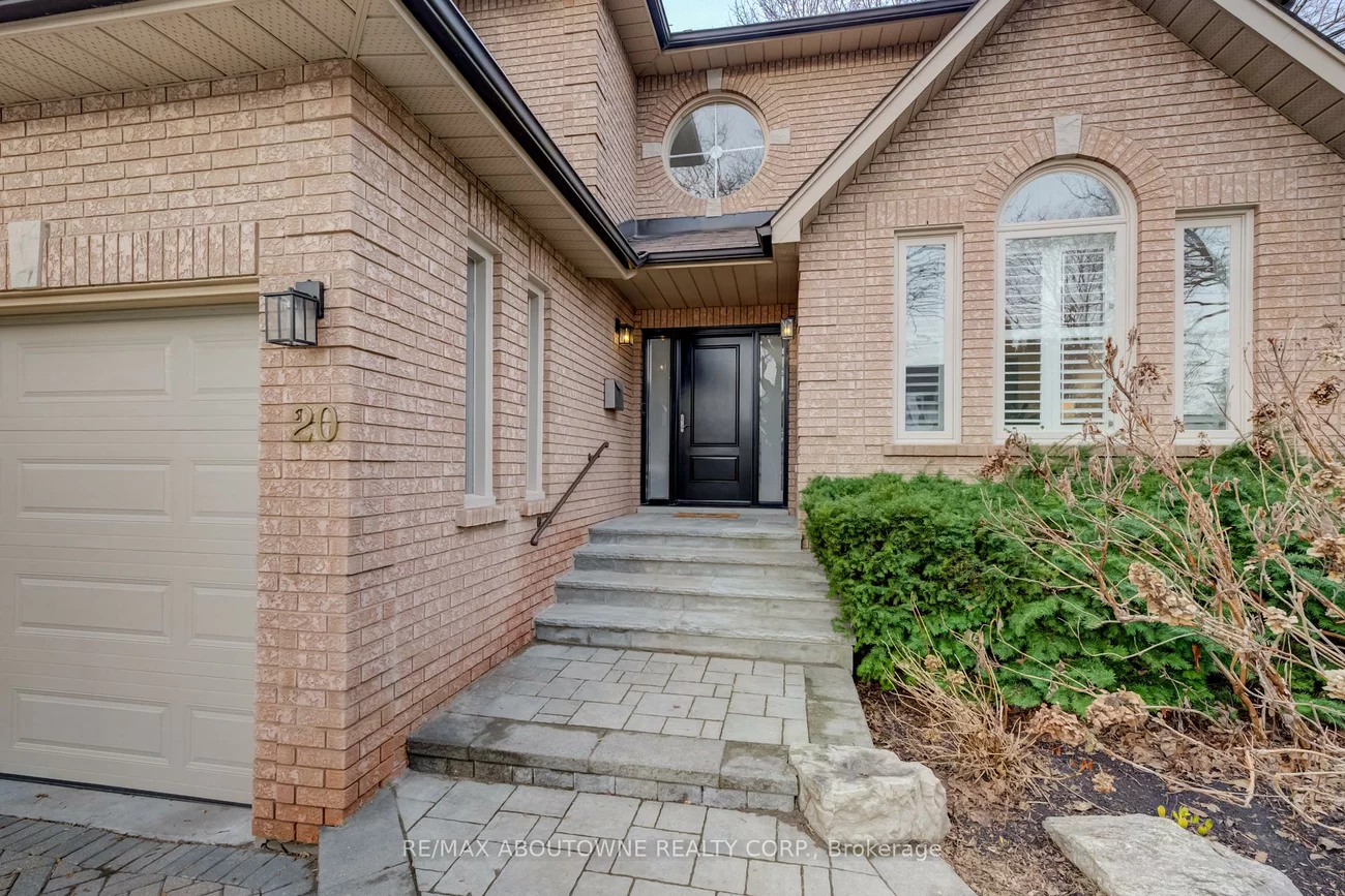 20, Martin Grove, Islington-City Centre West, Toronto