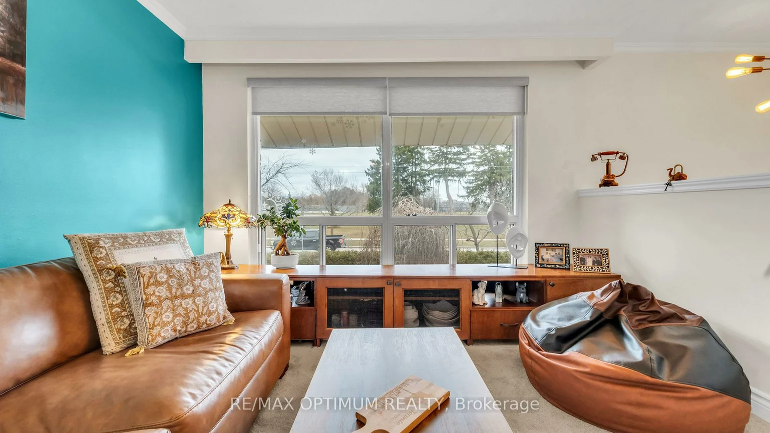 1, Dundee, York University Heights, Toronto