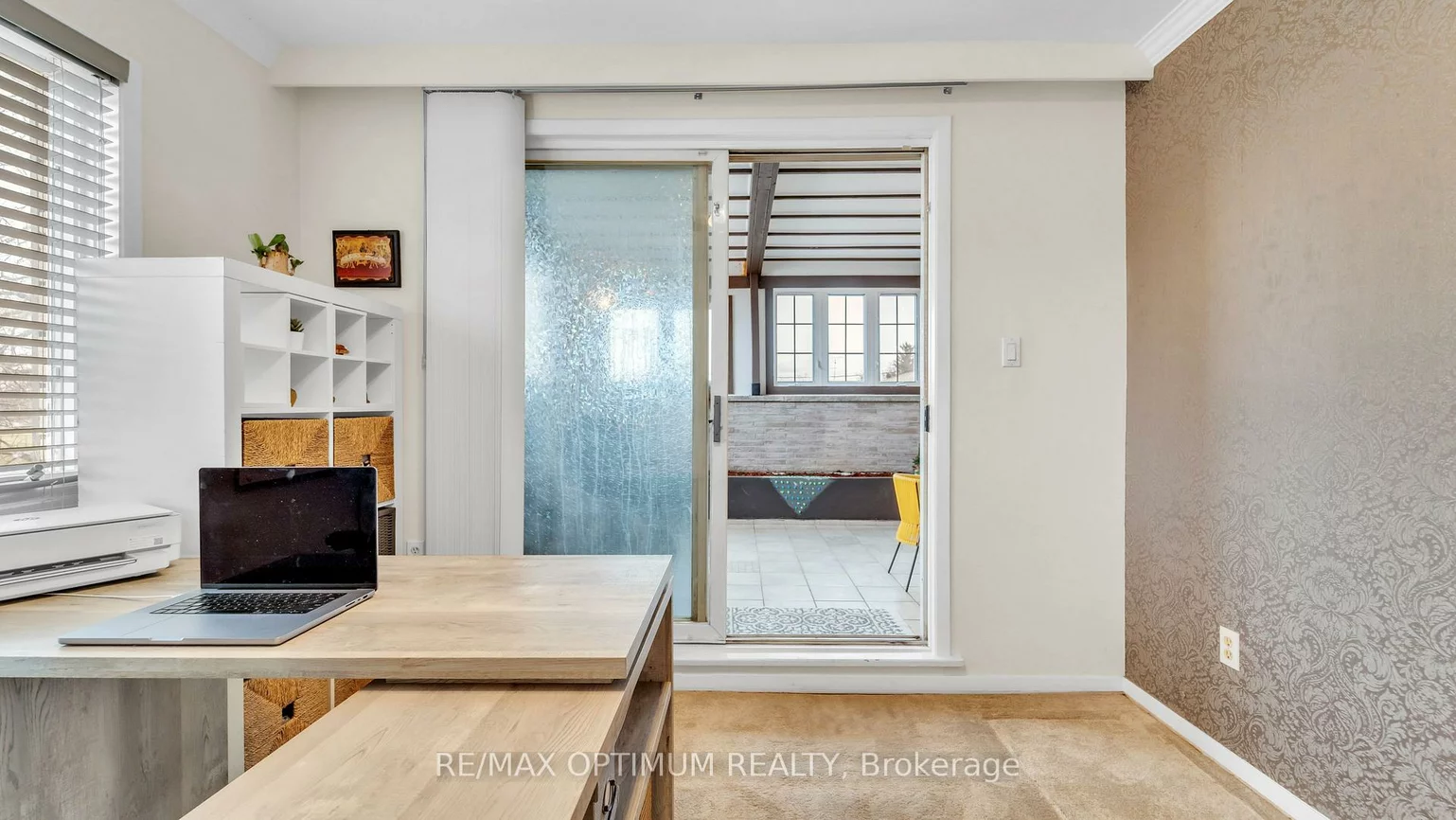 1, Dundee, York University Heights, Toronto