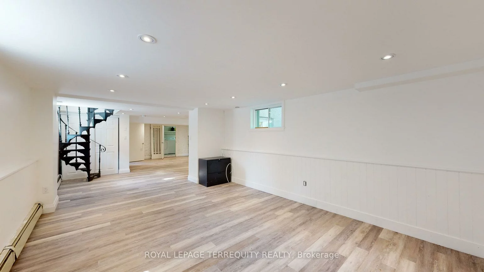 65, Burnhamthorpe, Islington-City Centre West, Toronto