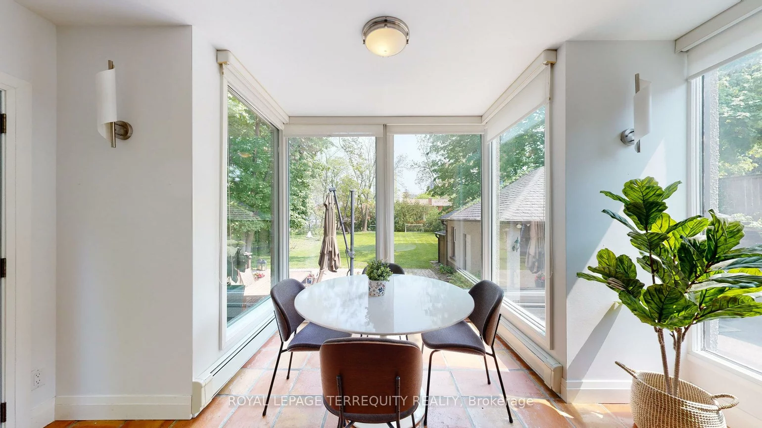 65, Burnhamthorpe, Islington-City Centre West, Toronto