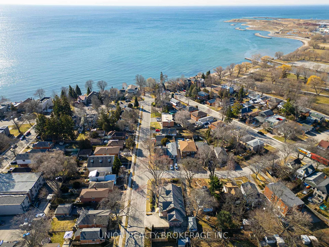 2, Hilo, Long Branch, Toronto