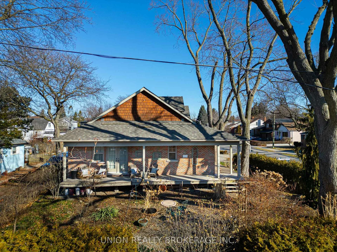 2, Hilo, Long Branch, Toronto