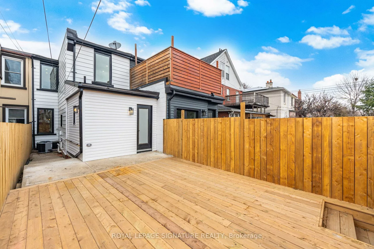 241, Maria, Junction Area, Toronto