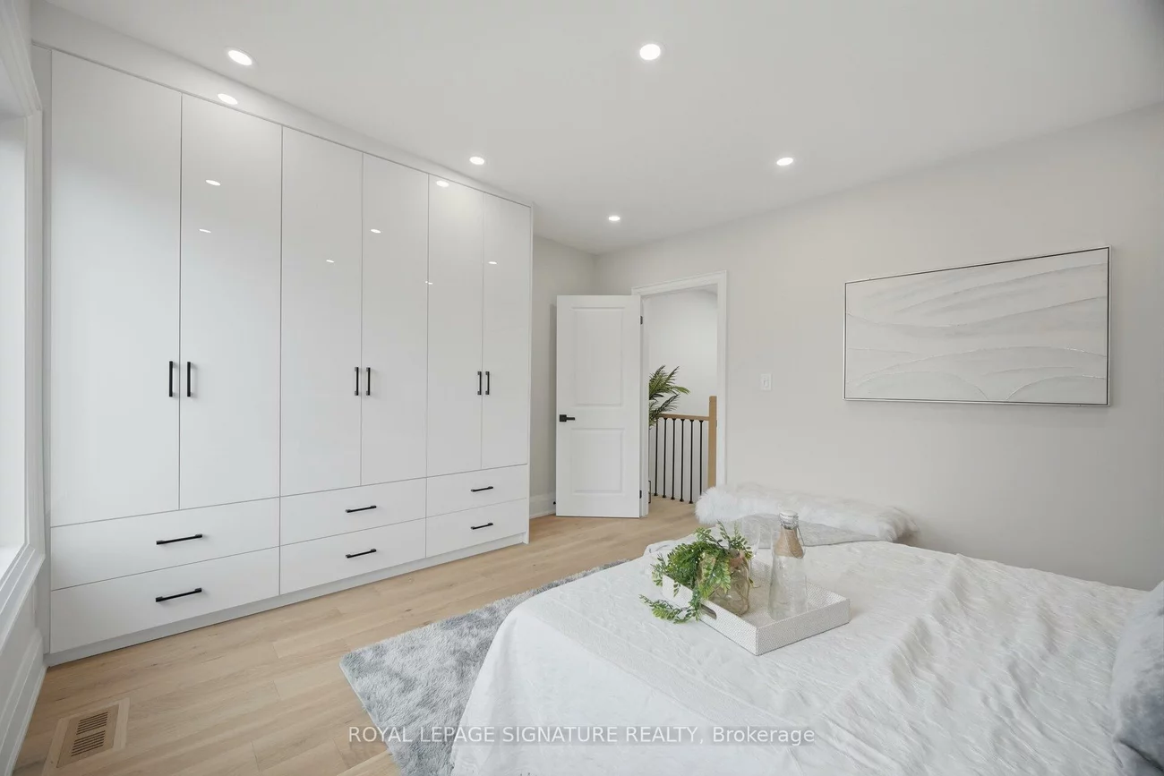 241, Maria, Junction Area, Toronto