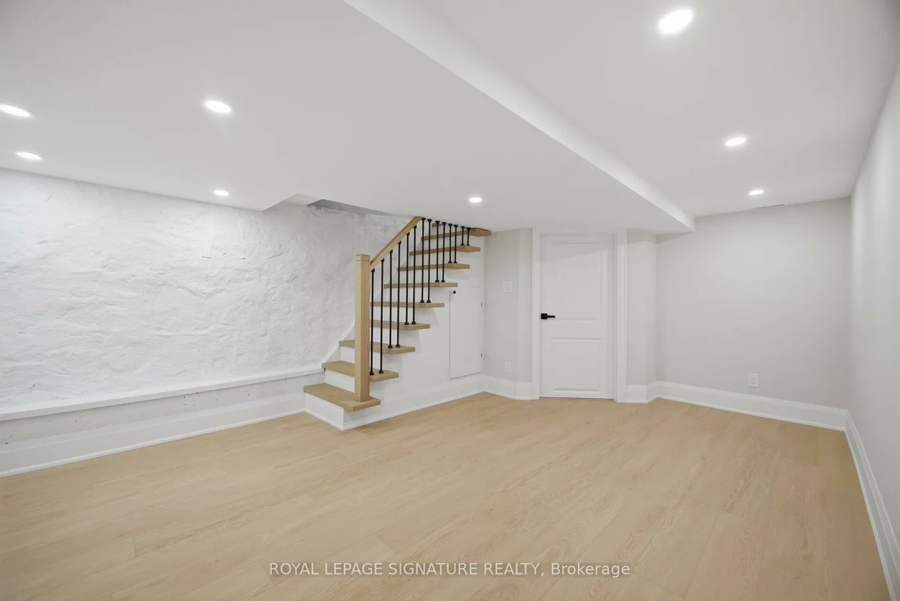 241, Maria, Junction Area, Toronto