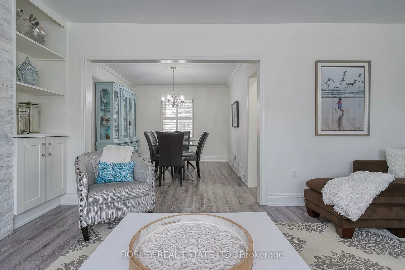 23, Farnsworth, Humberlea-Pelmo Park W4, Toronto