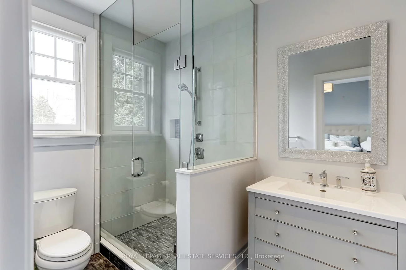 34, Lambeth, Edenbridge-Humber Valley, Toronto