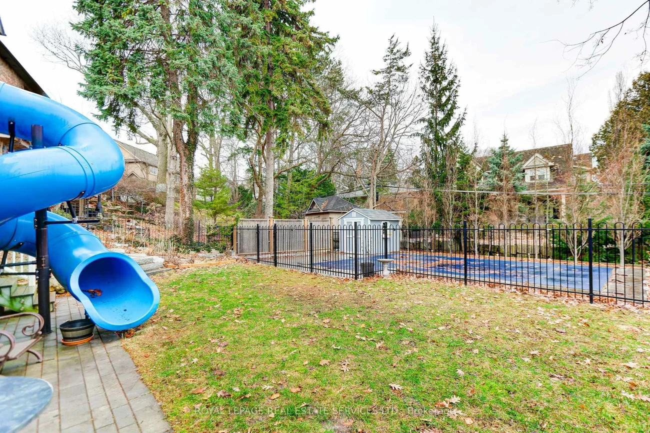 34, Lambeth, Edenbridge-Humber Valley, Toronto