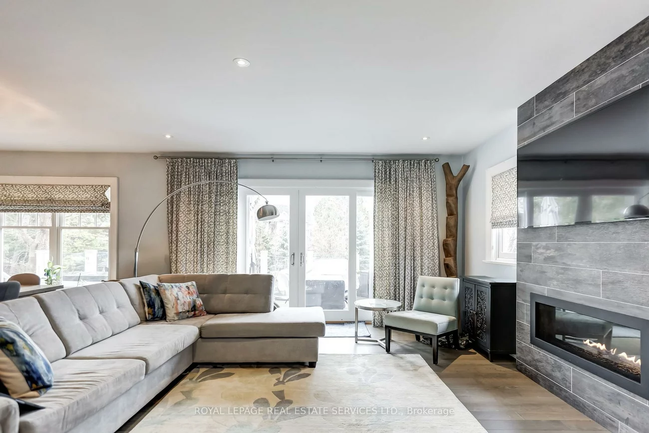 34, Lambeth, Edenbridge-Humber Valley, Toronto