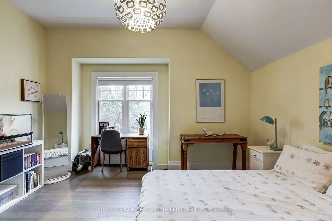 34, Lambeth, Edenbridge-Humber Valley, Toronto