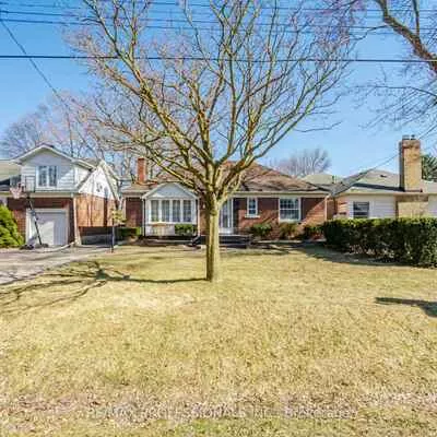 1, Loyalist, Kingsway South, Toronto