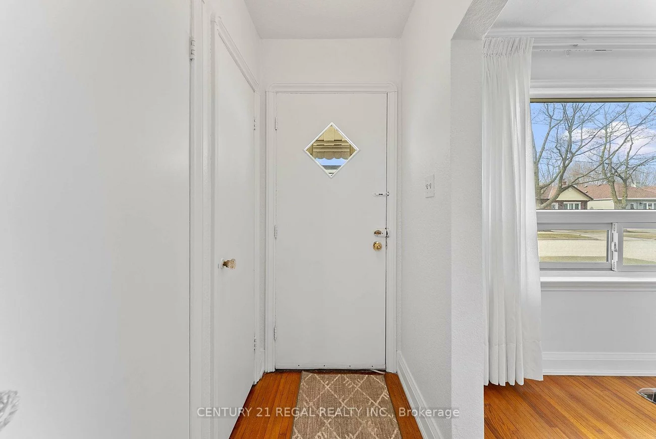 191, Alderbrae, Alderwood, Toronto