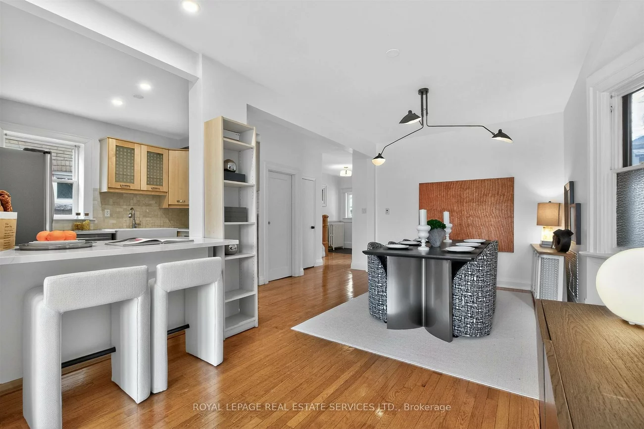 102, Gothic, High Park North, Toronto